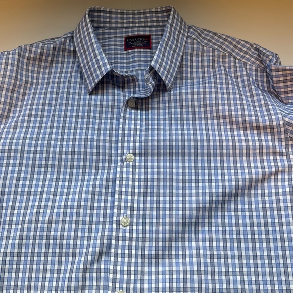 UNTUCKit Men's Light Blue Plaid Shirt - Picture 3 of 9